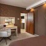 شقة Czarny Kormoran هيل