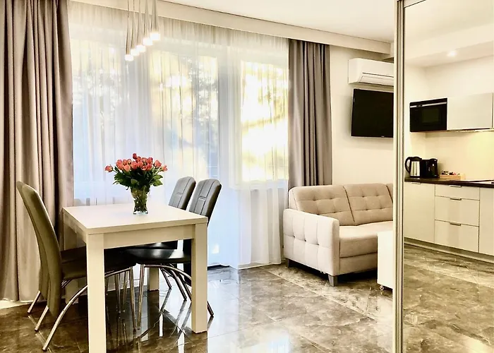 Czarny Kormoran شقة *