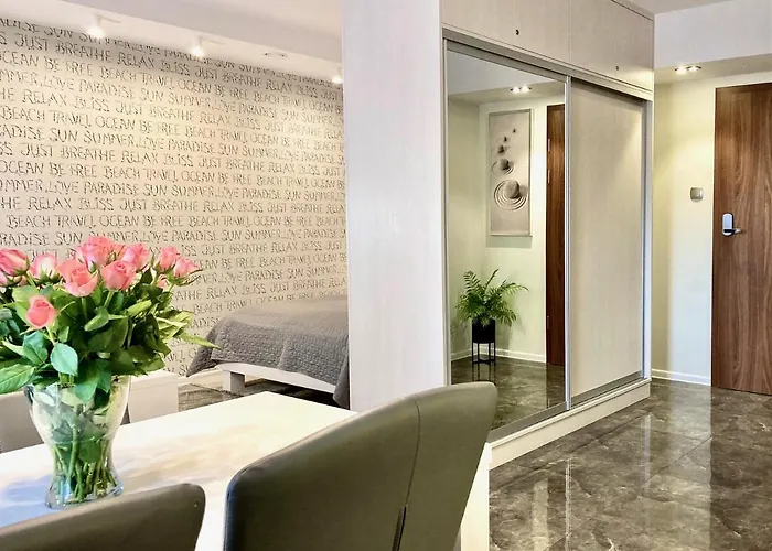 شقة Czarny Kormoran هيل