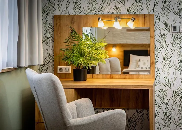 Czarny Kormoran شقة *