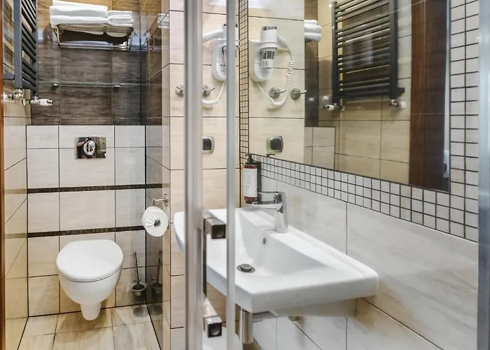 Czarny Kormoran شقة *