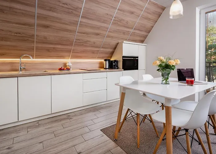 Czarny Kormoran شقة هيل